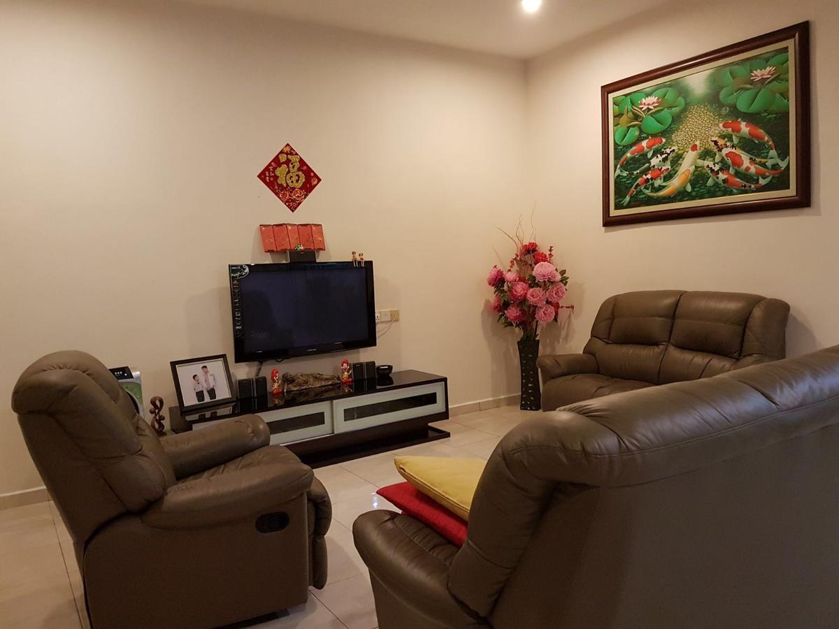 Big Garden Homestay Pantai Remis Exterior foto